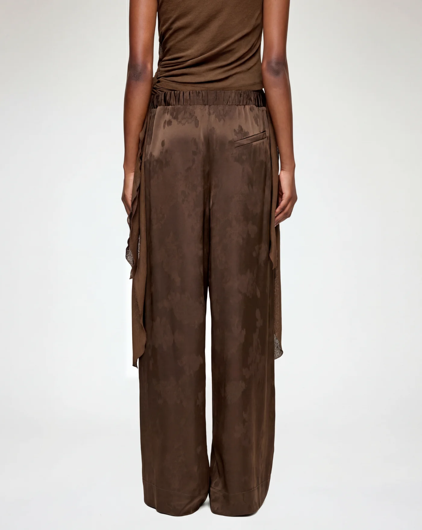 Pantalones elásticos de jacquard satinado fluido - Image 3