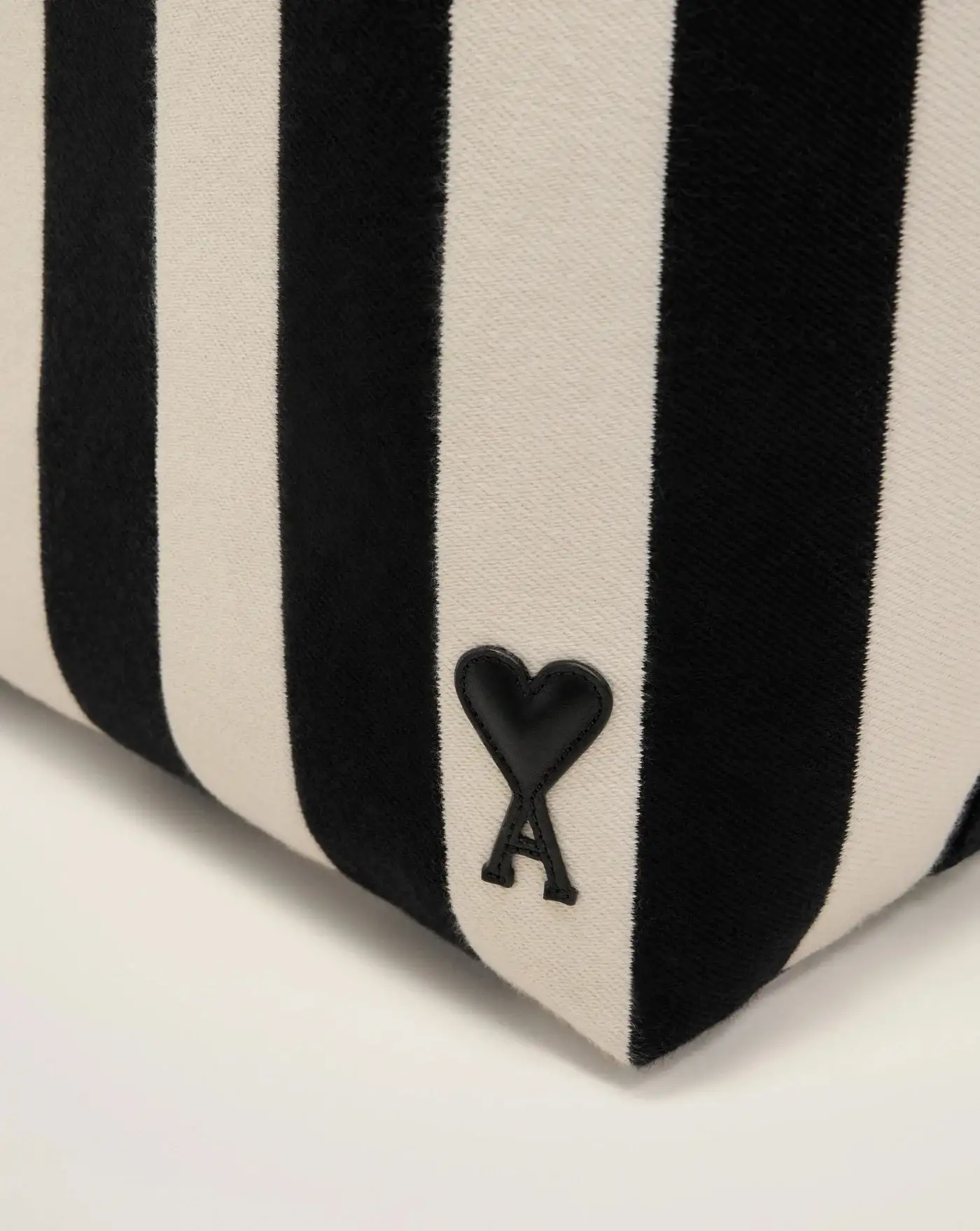 Bolso Ami Paris Ami de Coeur Shopping Bag - Image 4