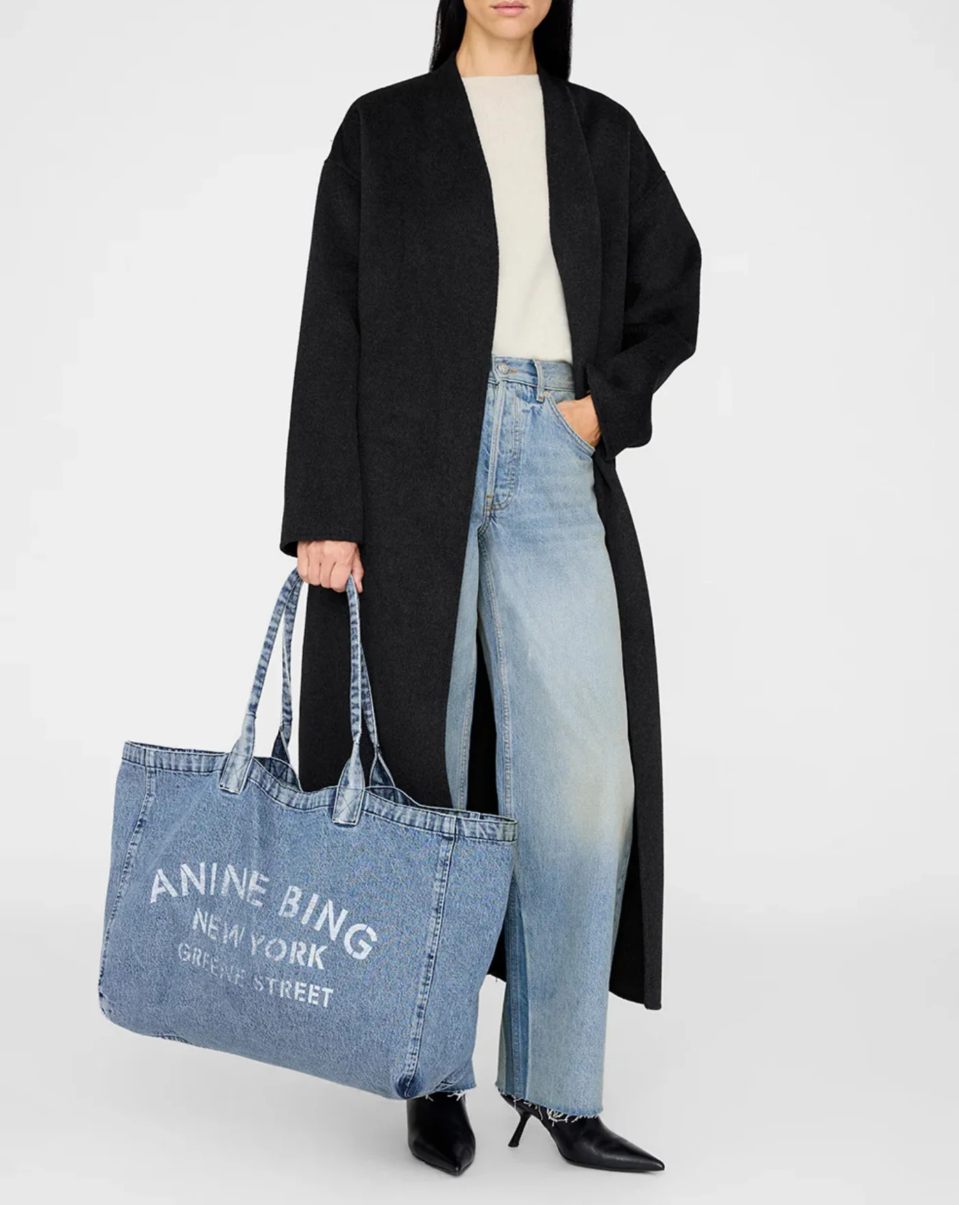 Bolso Anine Bing Leo Denim Tote - Image 5