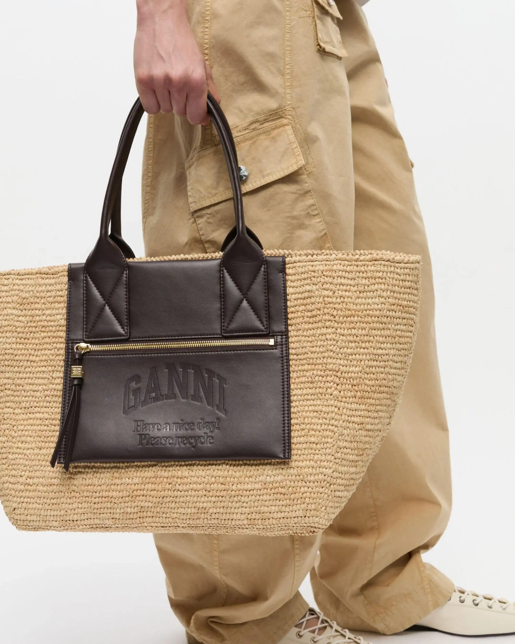 Bolso Ganni Easy Shopper Medium Raffia - Image 9