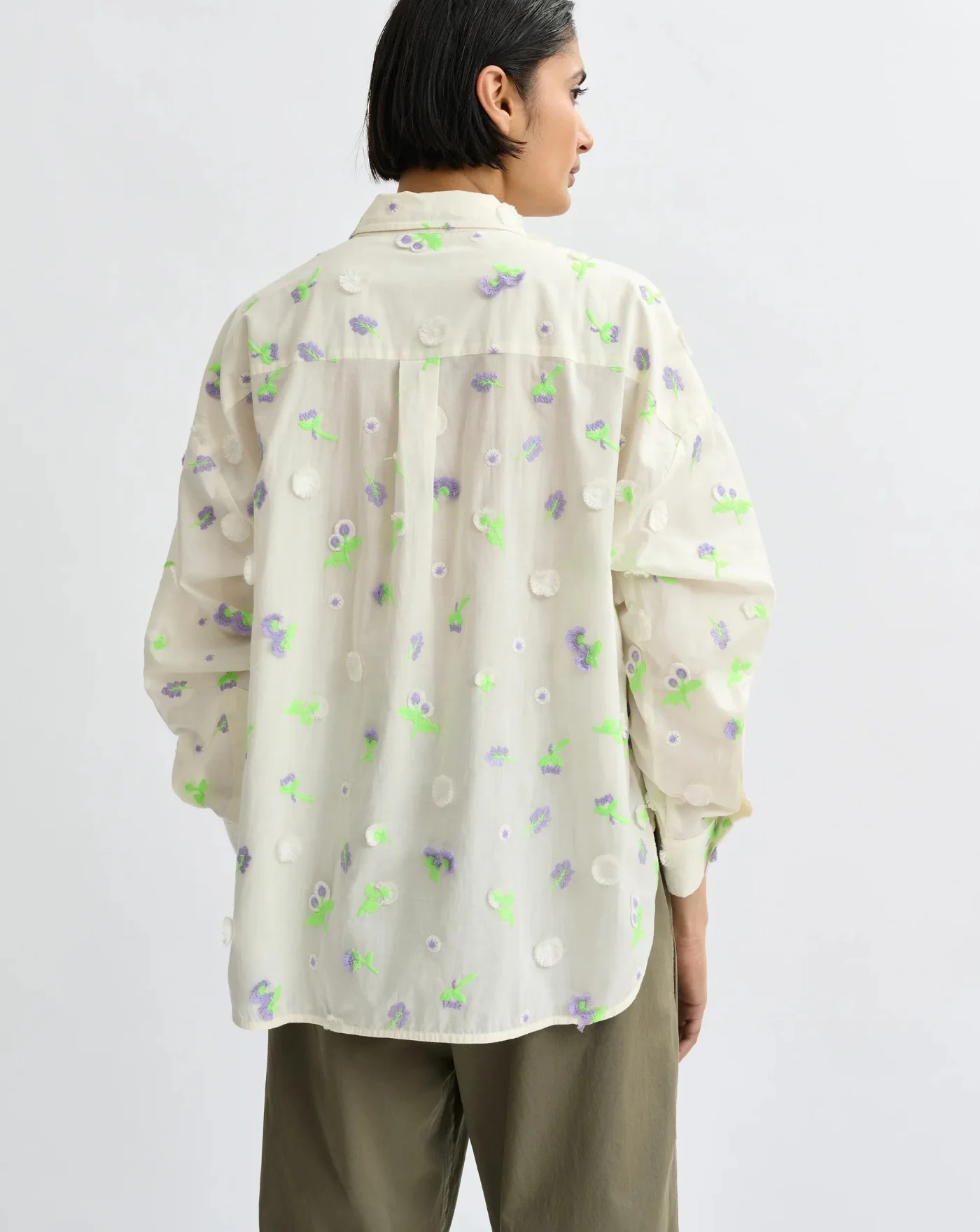 Camisa Essentiel Antwerp Jimena Embroidered Boxy Shirt - Image 3