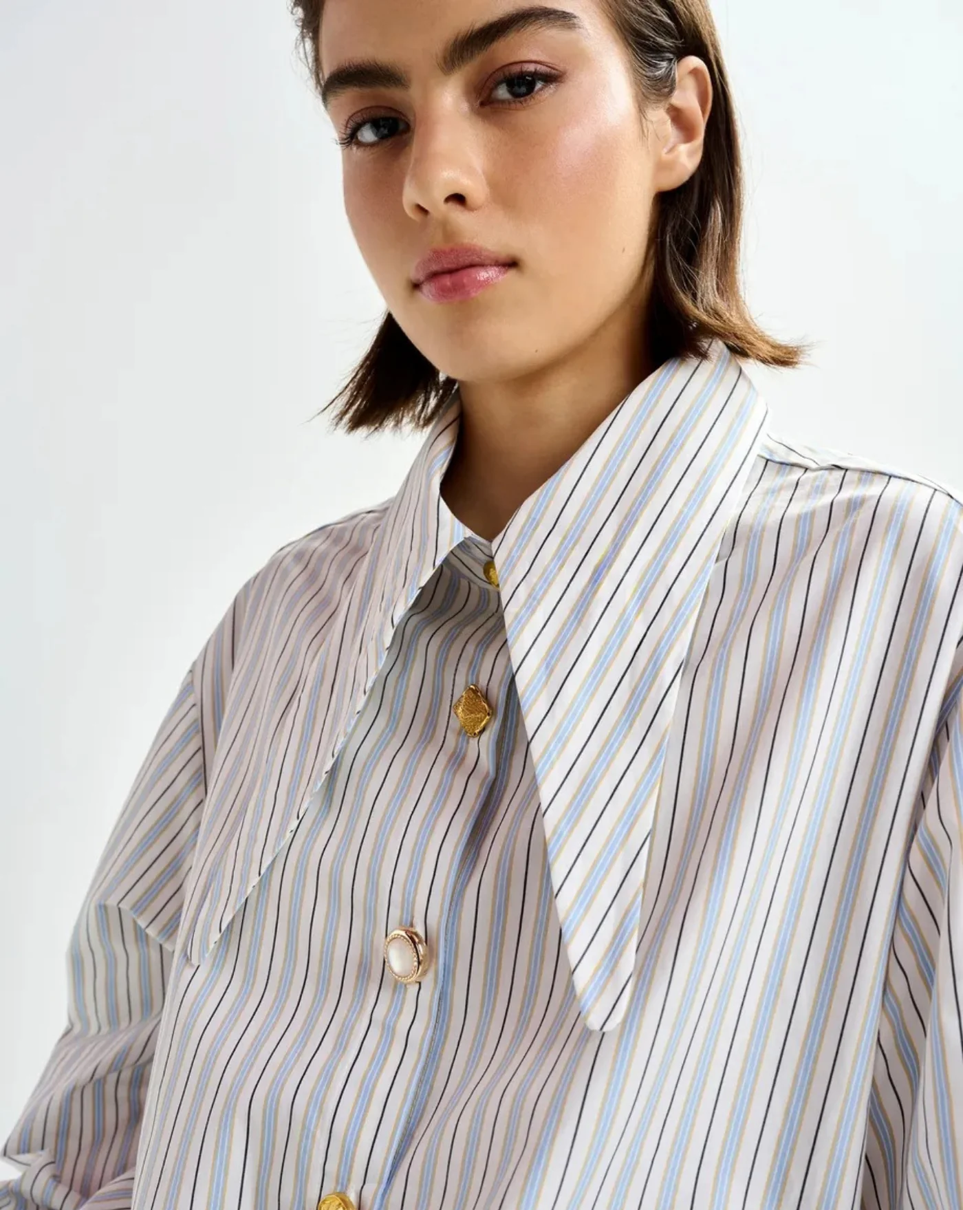 Camisa Essentiel Antwerp Jomato Pointy Collar Shirt - Image 4