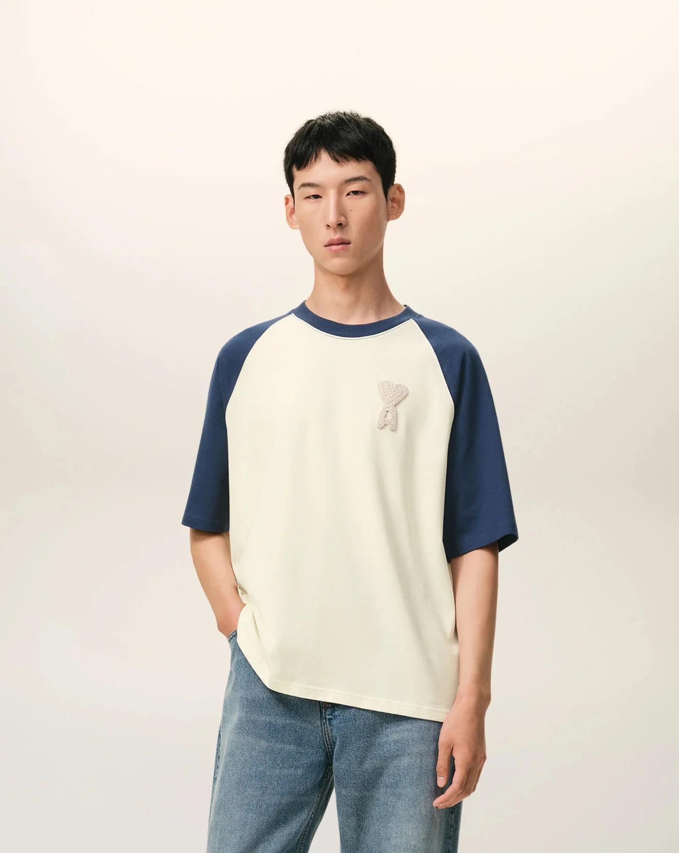Camiseta Ami Paris Bicolor - Image 2