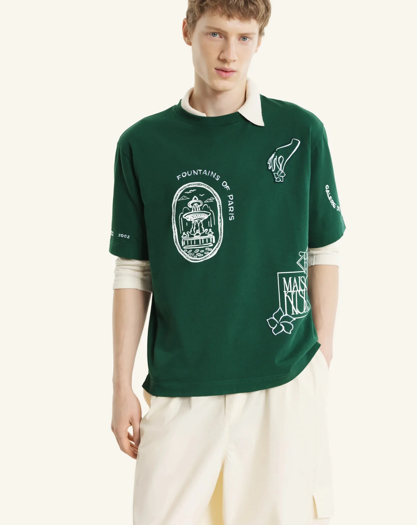 Camiseta Maison Kitsune Art Nouveau Stamps - Image 3