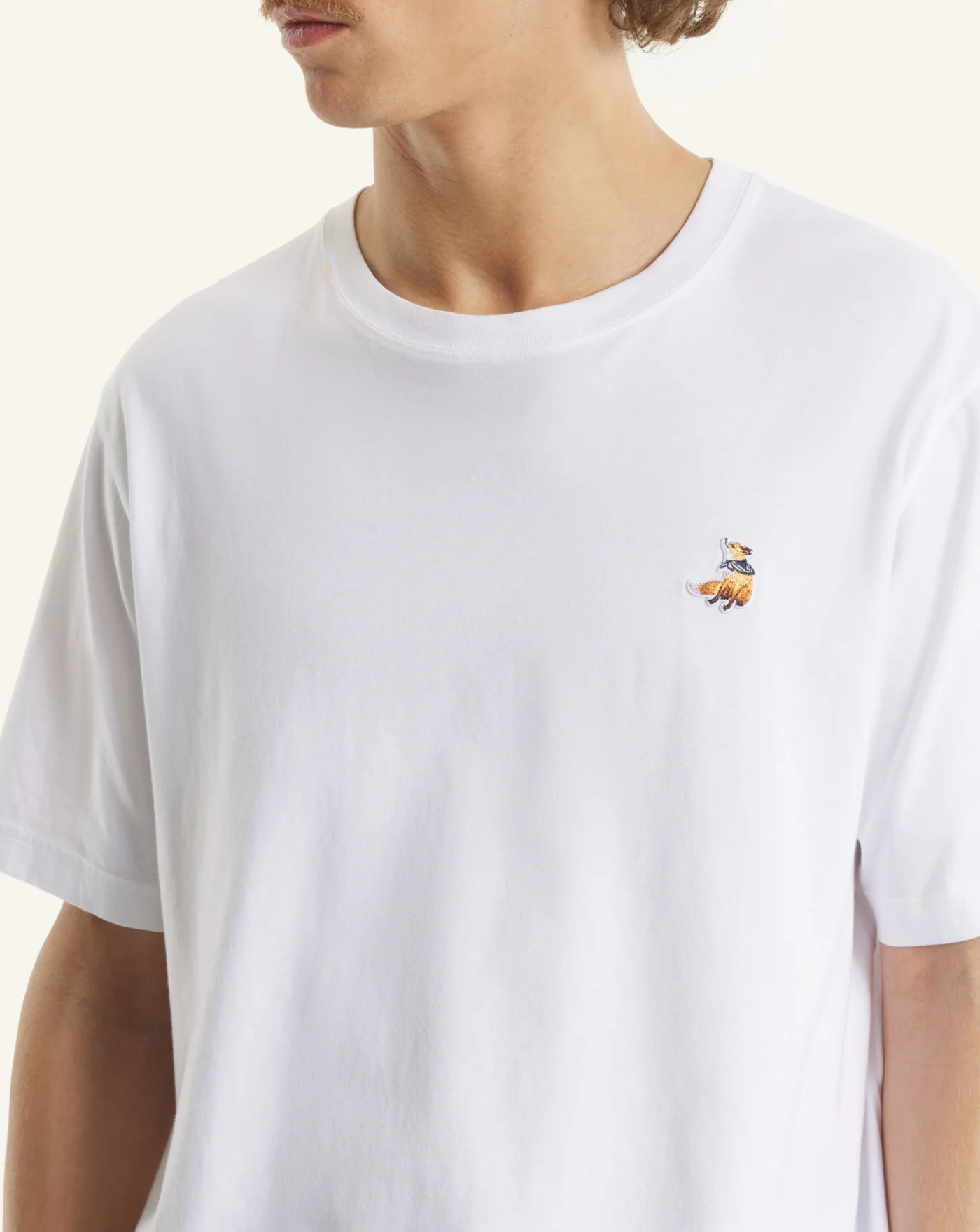 Camiseta Maison Kitsune Dreaming Fox - Image 5