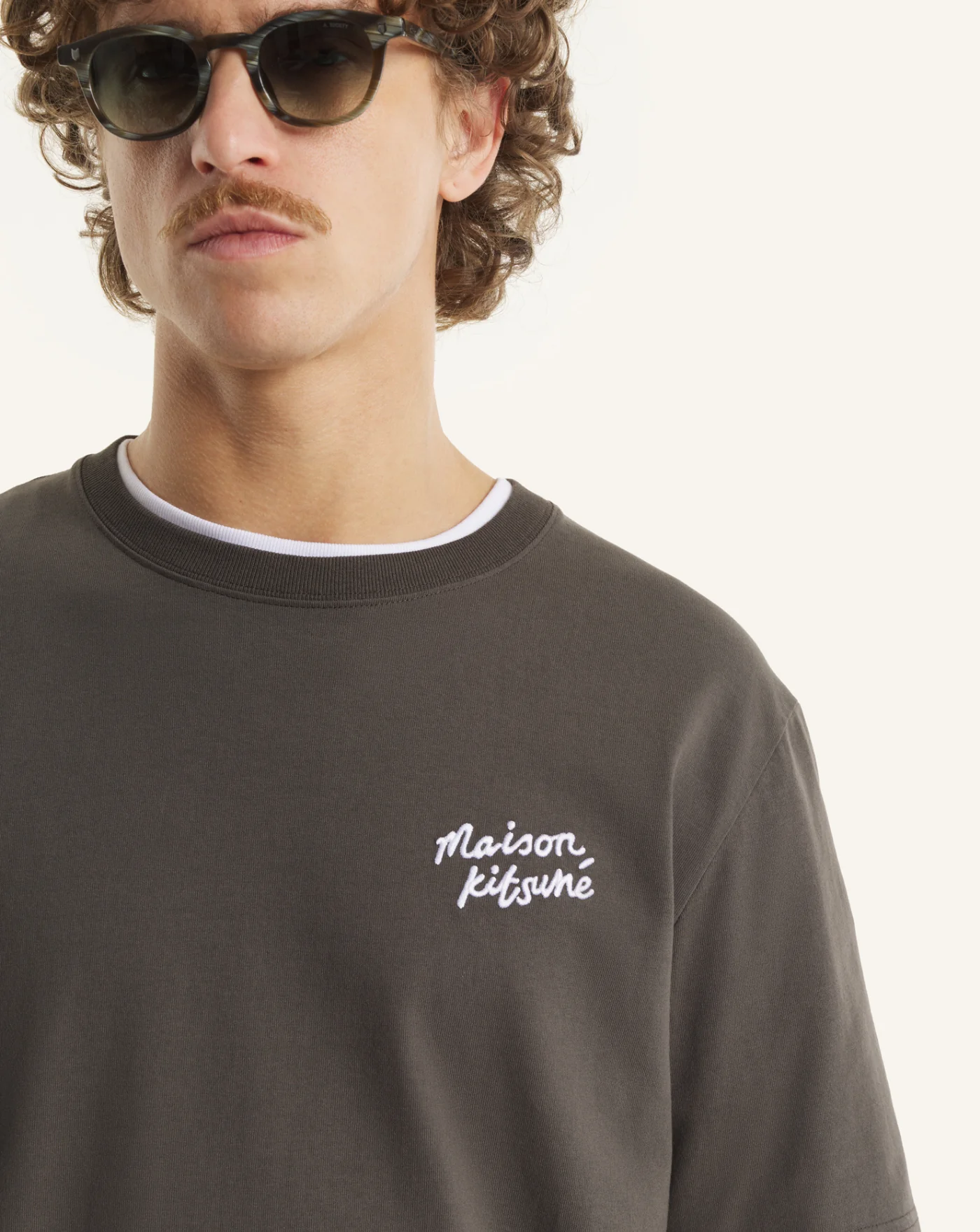 Camiseta Maison Kitsune Handwritting - Image 4