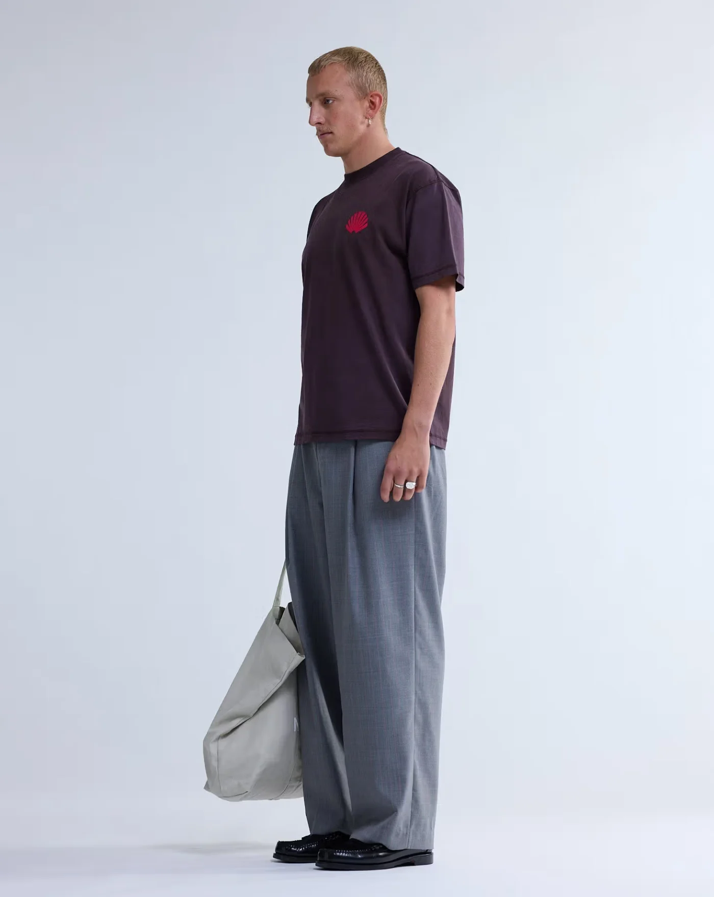 Camiseta New Amsterdam Logo Tee - Image 5