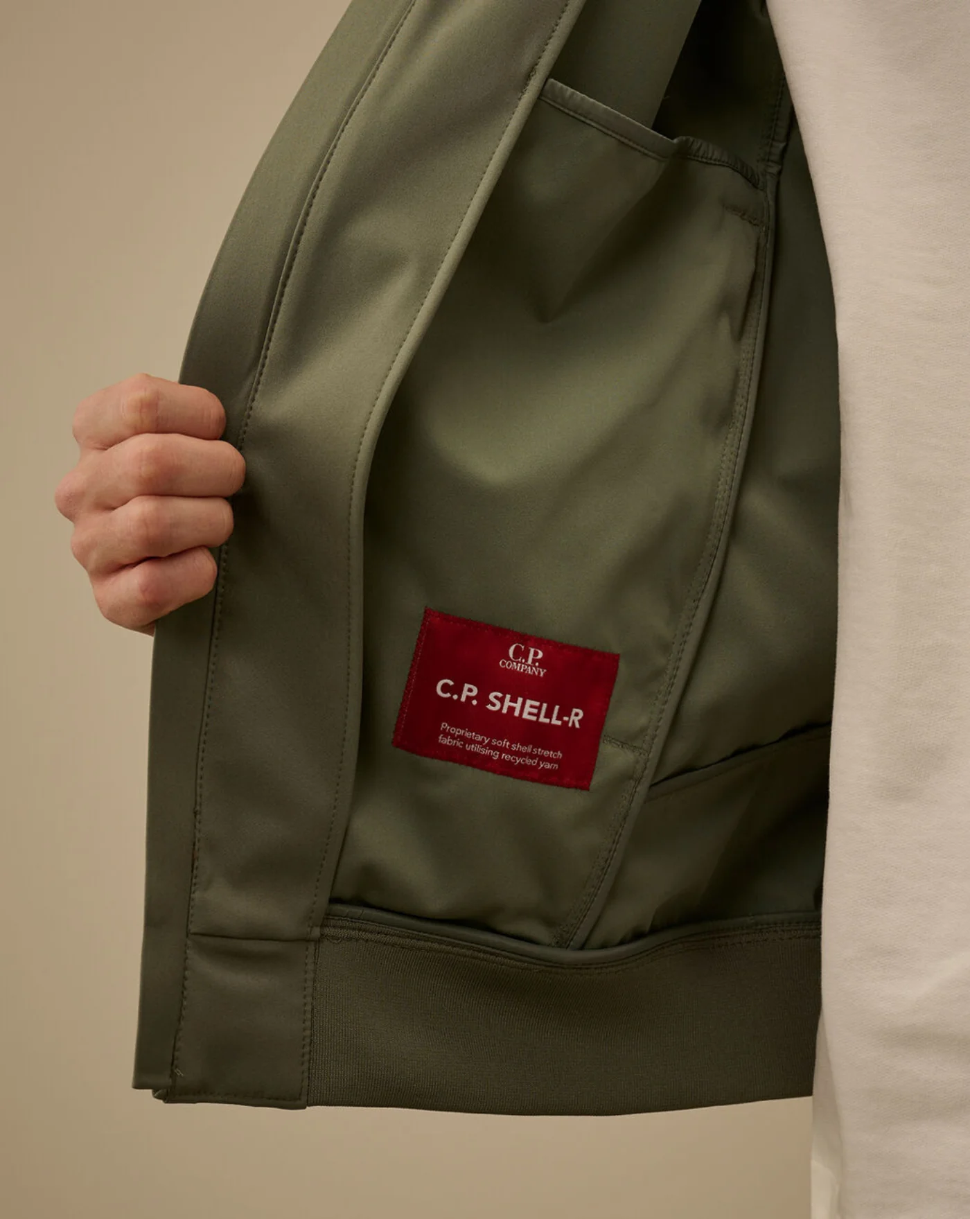 Chaqueta C.P. Company Shell-R Hooded Lens Jacket - Image 7