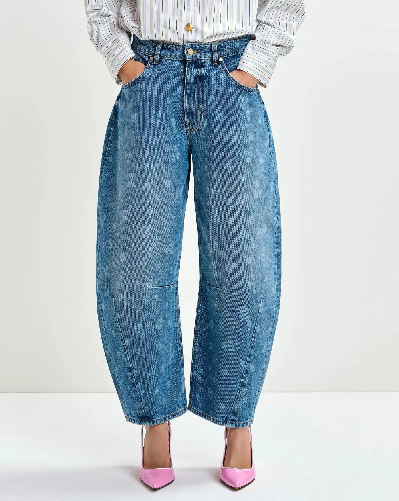 Denim Essentiel Antwerp Jo1 Barrel Leg Jeans - Image 6