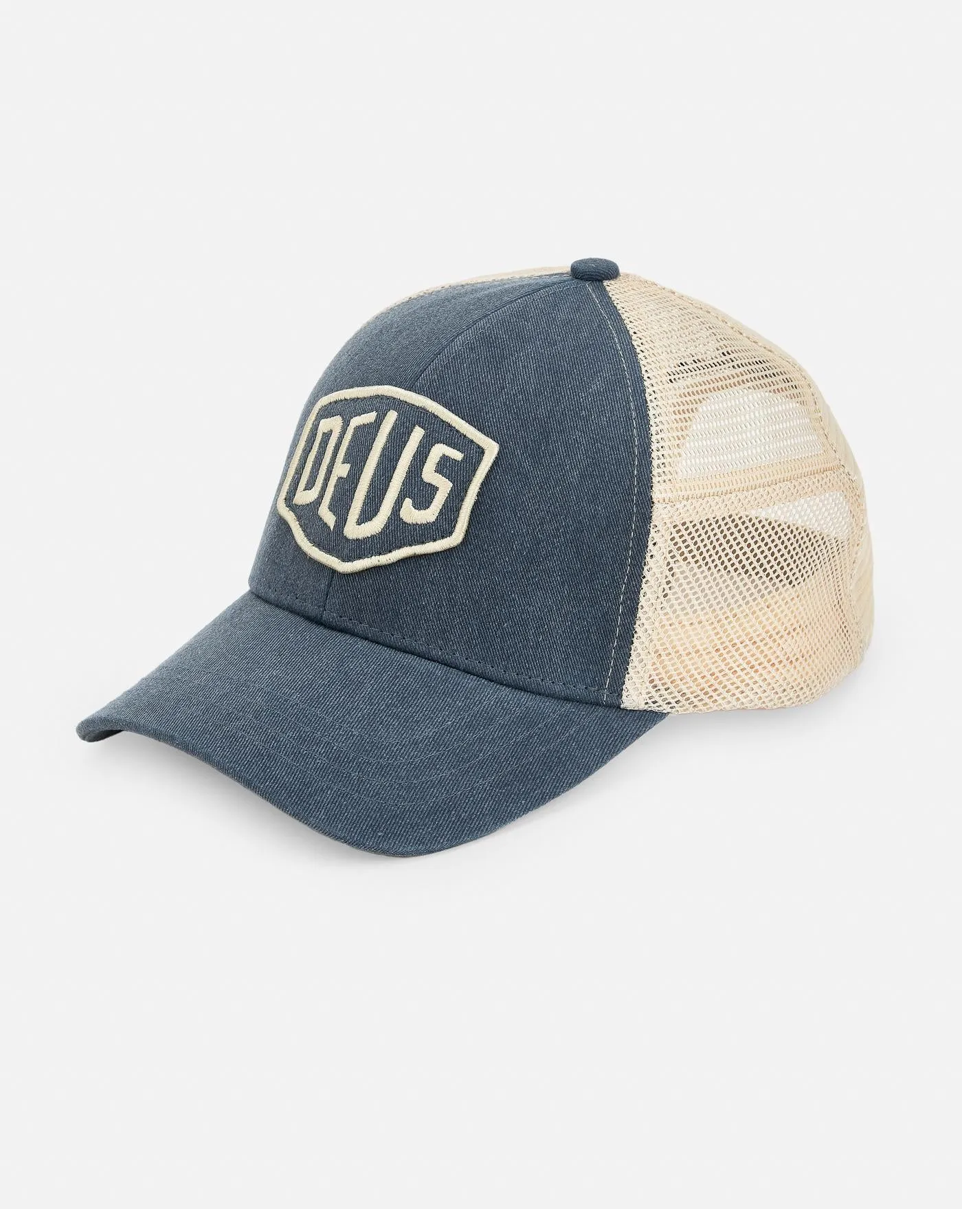 Gorra Deus Ex Machina Shield Trucker