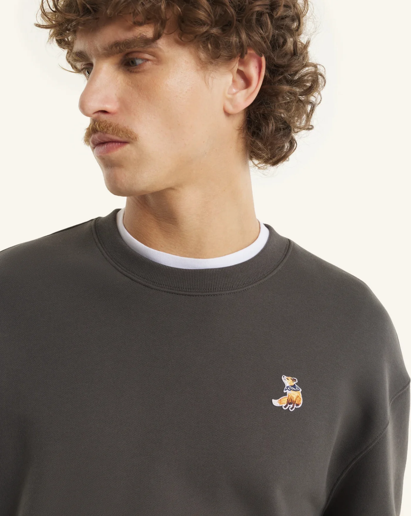 Sudadera Maison Kitsune Dreaming Fox Comfort - Image 4