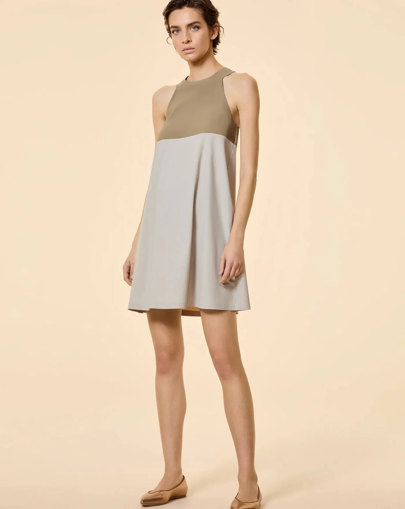 Vestido Rrd Surflex Gae Trapeze Wom Dress - Image 4
