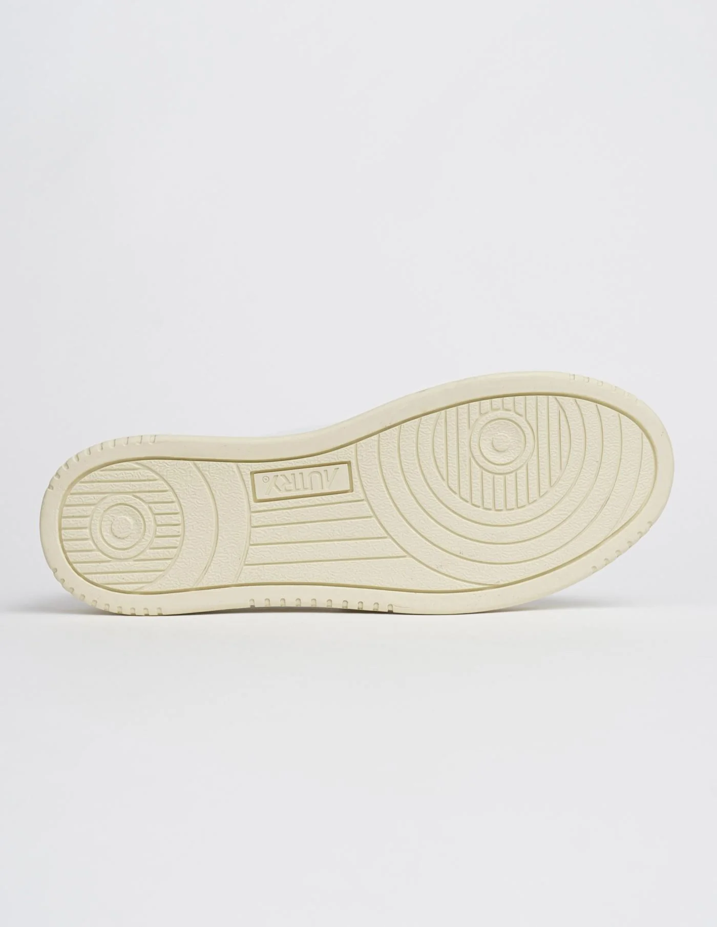 Zapatillas Autry Aulm LL22 - Image 3