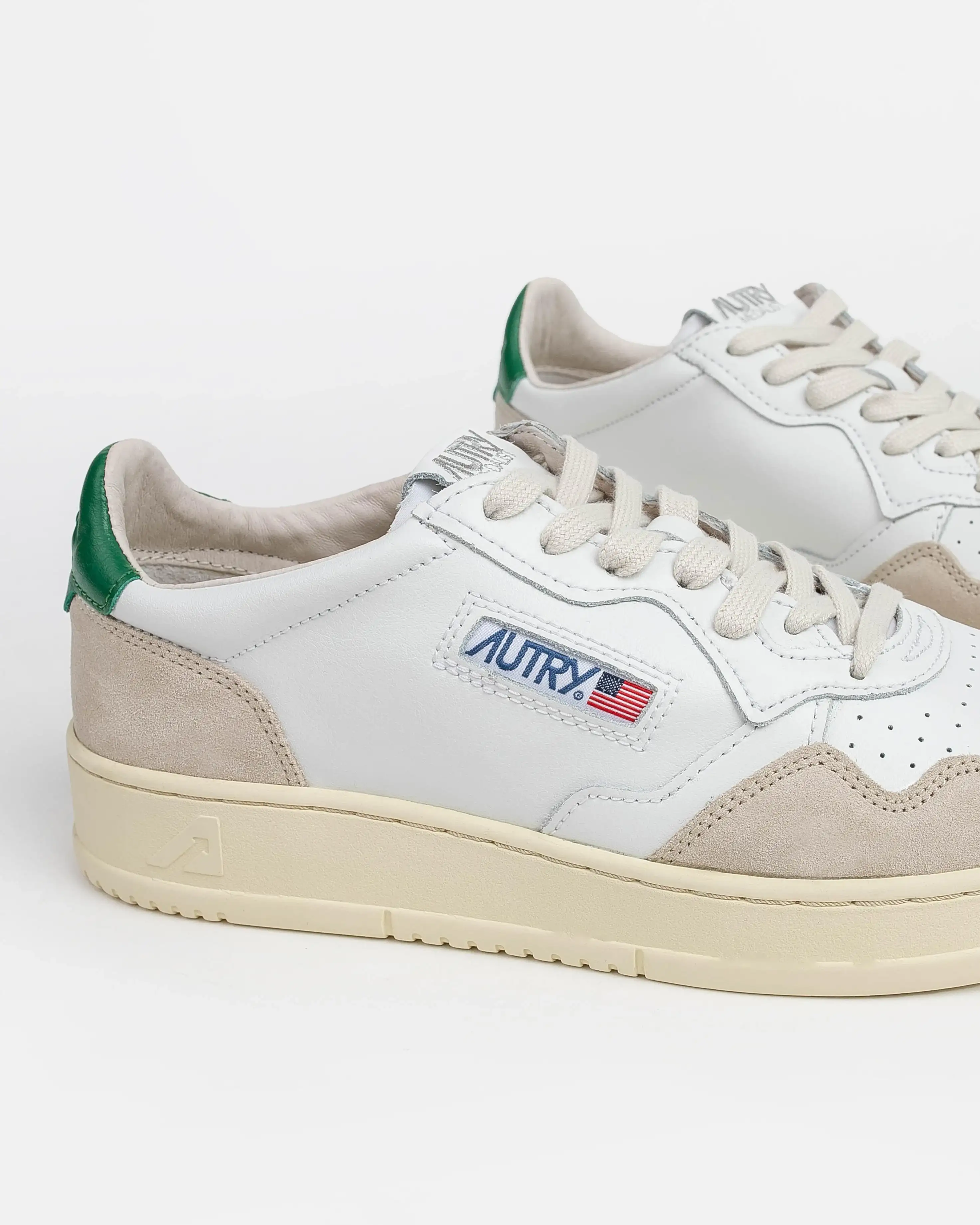 Zapatillas Autry Aulm LS23 - Image 10