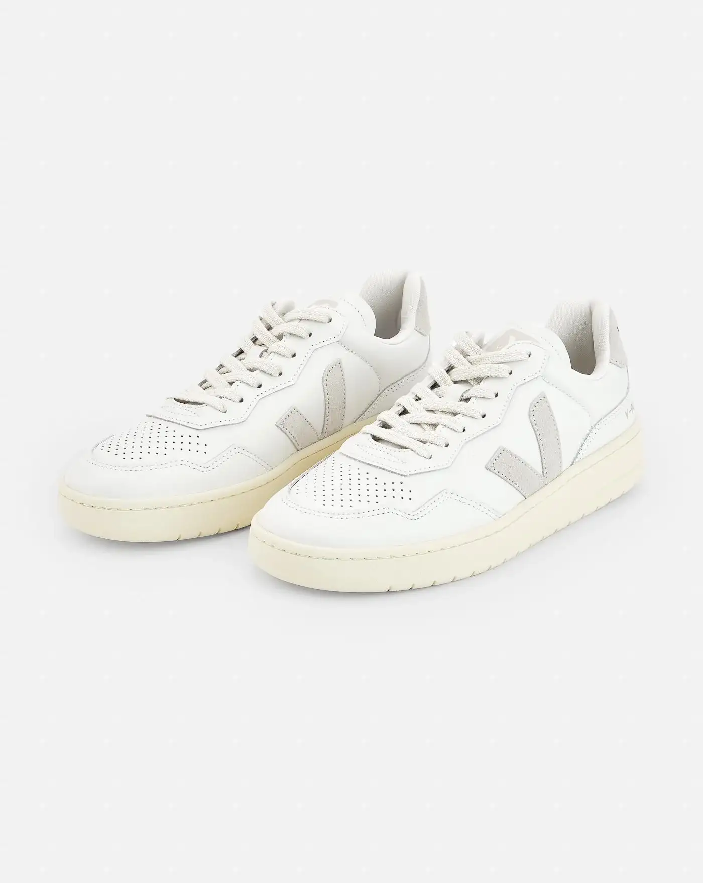 Zapatillas Veja V-90 O.T. Leather Extra White Natural - Image 4