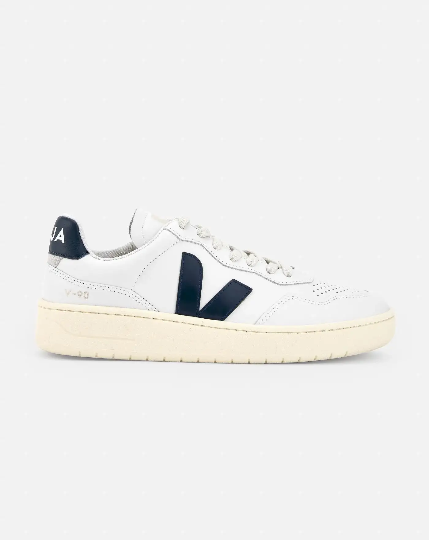 Zapatillas Veja V-90 O.T Leather Extra White Nautico